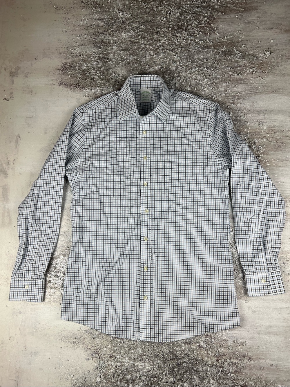 Brooks Bothers  milano fit supima cotton long sleeve button down men's shirt